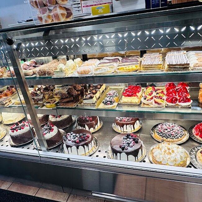 Patisserie Laura -  Restaurants Near: H1P2B7