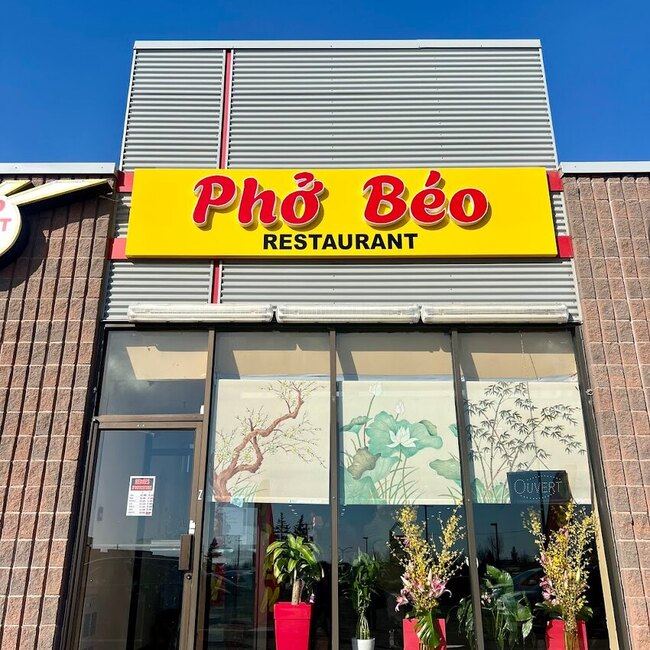 Pho B&eacute;o - Restaurants pr&egrave;s de: J4Y1A4