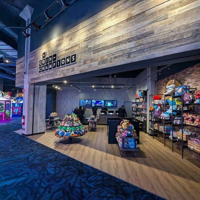 The Rec Room - Restaurants pr&egrave;s de: H4M1P1