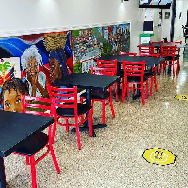 Quickstop -  Restaurants Near: H7E2B8