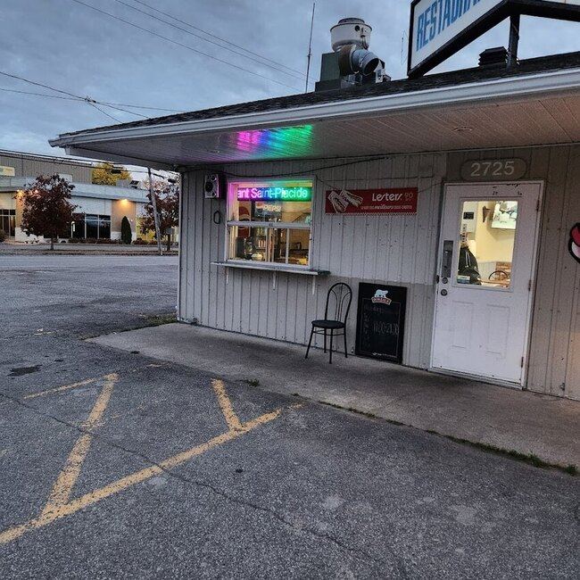 Restaurant St-Placide Rigaud/Sainte-Marthe - Menu, avis & plus janvier 2026