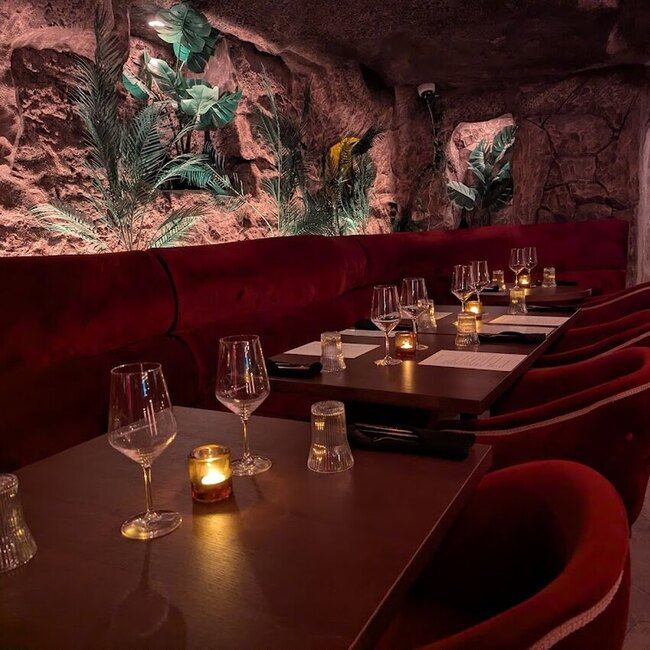 Mona Loa - Nouveaux restaurants pr&egrave;s de: H4C1C8