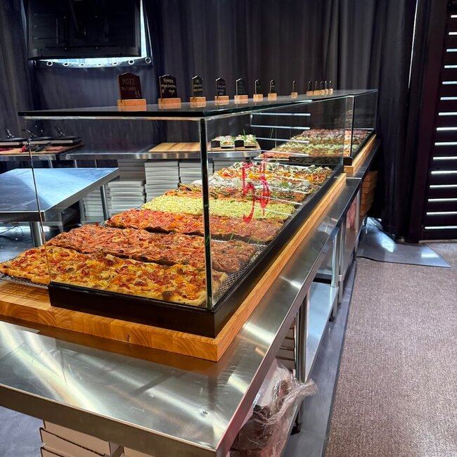 Roman Pie Pizza - Restaurants Italiens Le Plateau-Mont-Royal