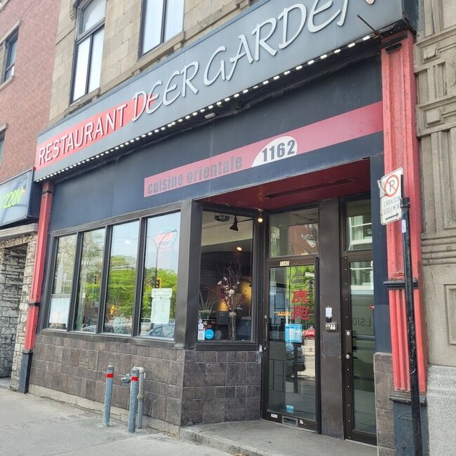 Jardin Du Cerf (Deer Garden) - Restaurants Chinois Quartier des Spectacles