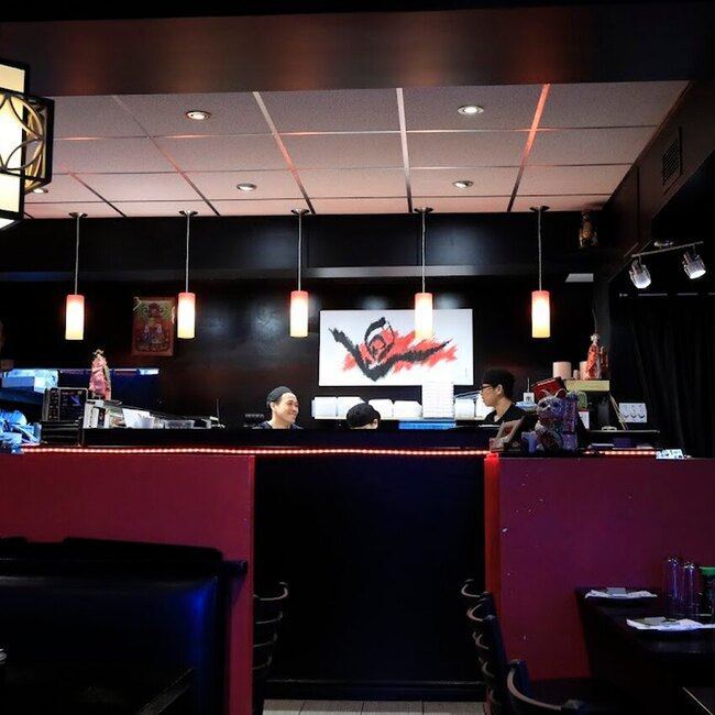 SMS Sushi Moo-Shi - Restaurants pr&egrave;s de: J3Y1A7