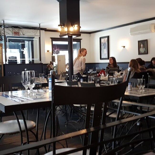 Arousse - Restaurants pr&egrave;s de: J7E1X1