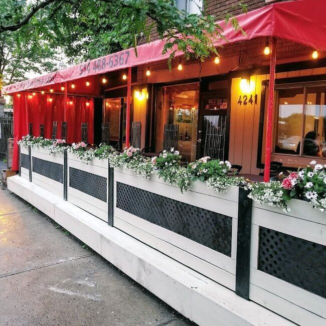 Quartier Perse Montréal - Menu, avis & plus janvier 2026