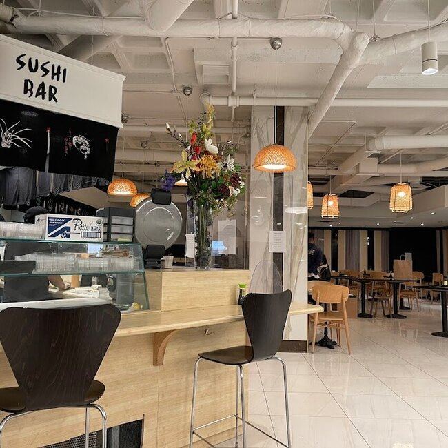 Sushi Bar Kim - Restaurants Westmount