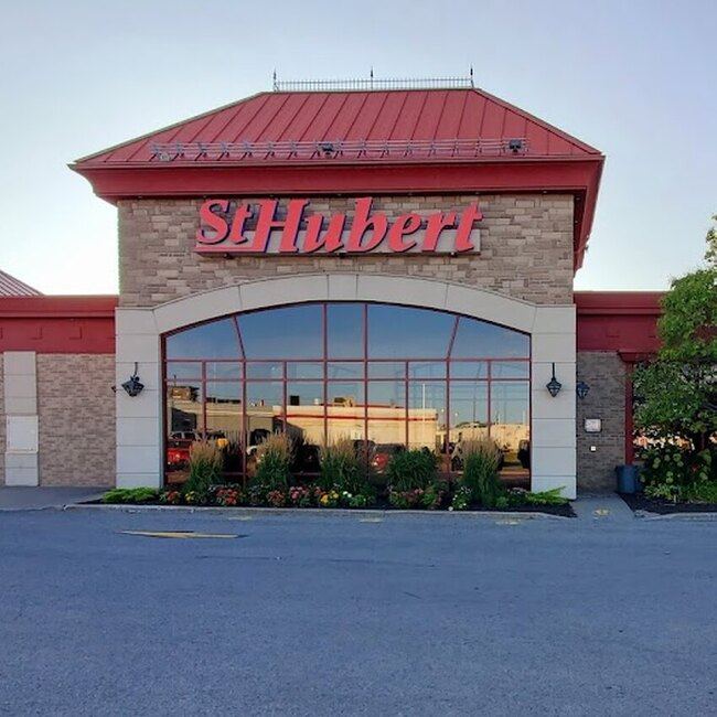 R&ocirc;tisserie St-Hubert - Restaurants Mirabel