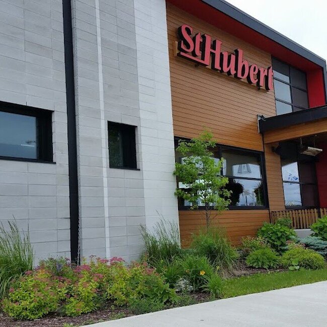 Rôtisserie St-Hubert Saint-Bruno-de-Montarville - Menu, avis & plus décembre 2025