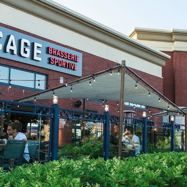 La Cage - Restaurants pr&egrave;s de: J7H1M9