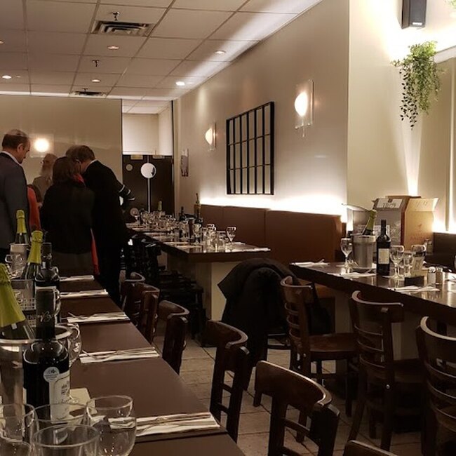 Chez Lien -  Restaurants Near: H1N1M2