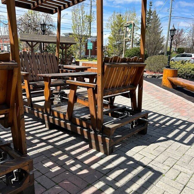 Les Cr&egrave;mes Glac&eacute;es Jonathan -  Restaurants Near: J5R2E7