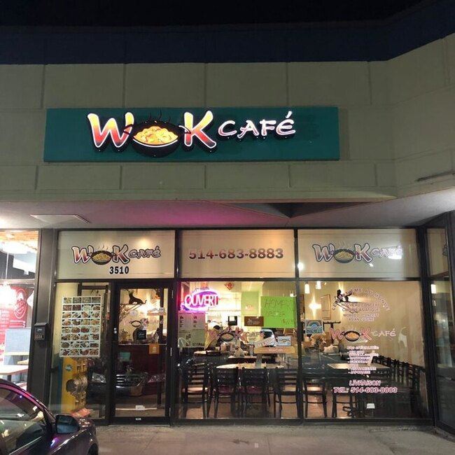 Wok Cafe - Restaurants pr&egrave;s de: H9B2R8