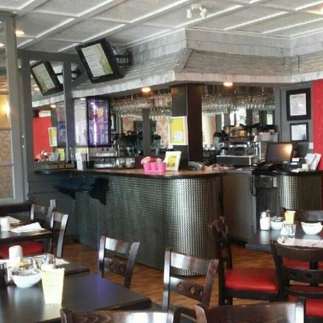 Le Friand'oeuf Inc -  Restaurants Near: J7E2X9