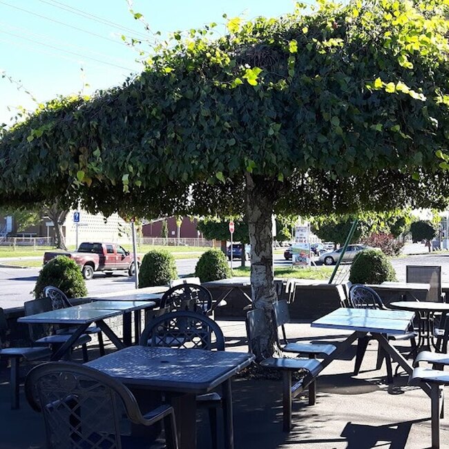 Nic & Pic -  Restaurants Near: J3B6X7