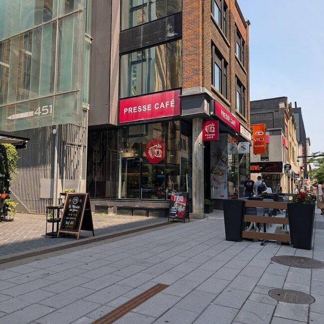 Presse Café Montréal - Menu, avis & plus décembre 2025