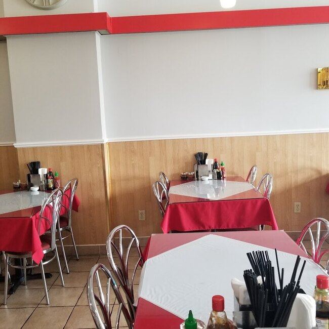 Pho Long Phung - Restaurants pr&egrave;s de: H1M1A9