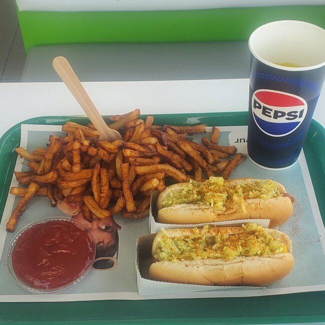 Restaurant Lafleur -  Restaurants Near: J3L2A5