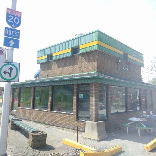 Restaurant Lafleur -  Restaurants Near: H8S2C2