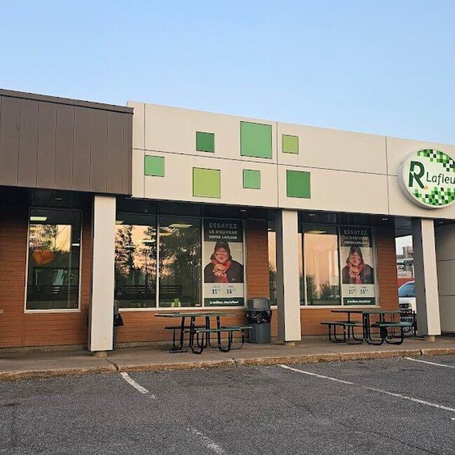 Restaurant Lafleur - Montreal-East Terrace Restaurants