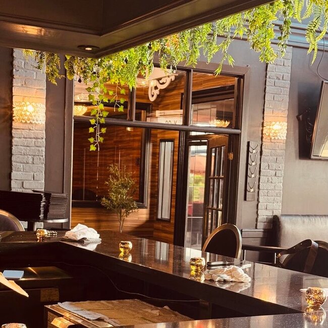 Le Baroque Grill & Bar Boucherville - Menu, avis & plus janvier 2026