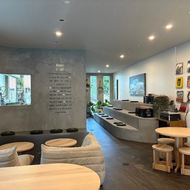 Pas de Probl&egrave;me Caf&eacute; - Restaurants pr&egrave;s de: H4C1S9