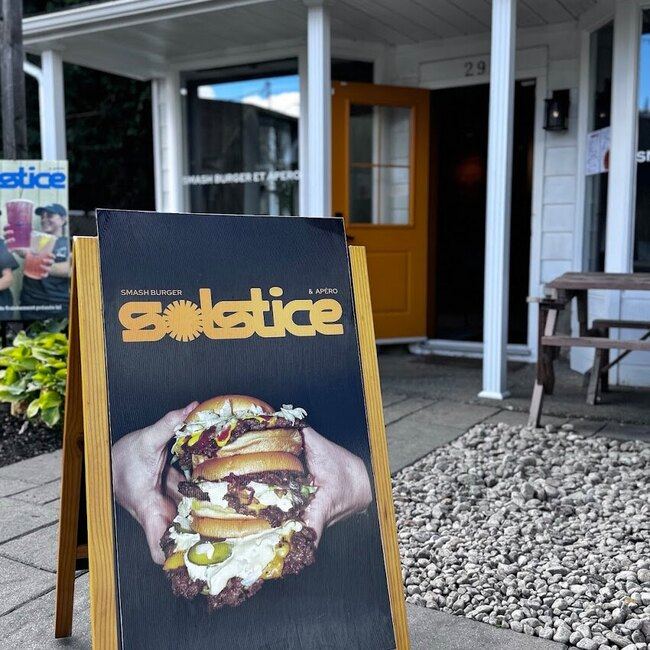 Burger et Ap&eacute;ro - Le Solstice - Restaurants pr&egrave;s de: J0R1R3