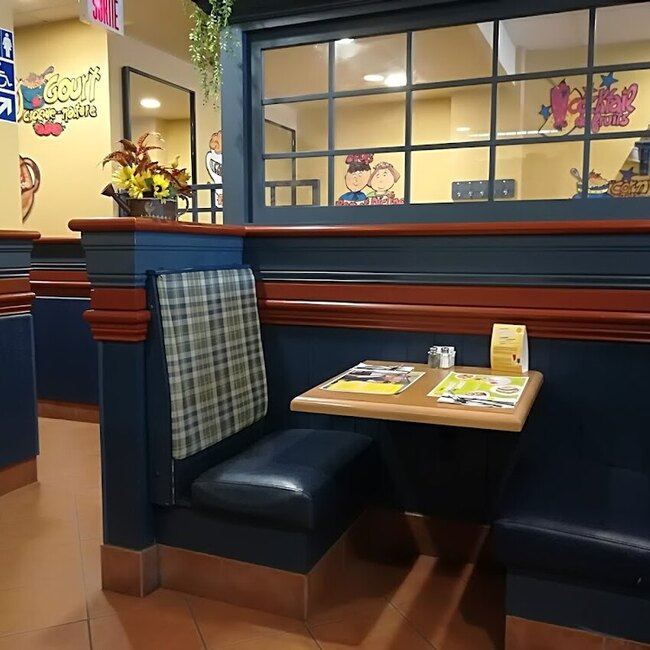 Cora D&eacute;jeuners et d&icirc;ners Restaurant