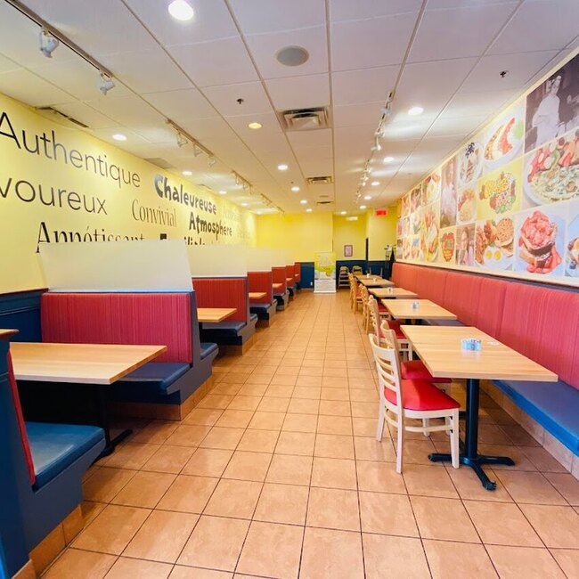 Cora D&eacute;jeuners et d&icirc;ners - Restaurants pr&egrave;s de: H9H4M2