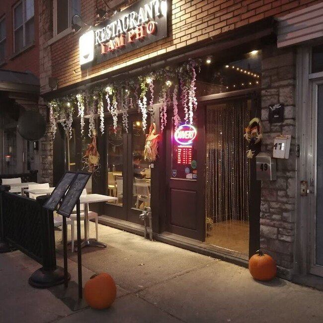 I AM PHO - Montreal-West Online Ordering Restaurants