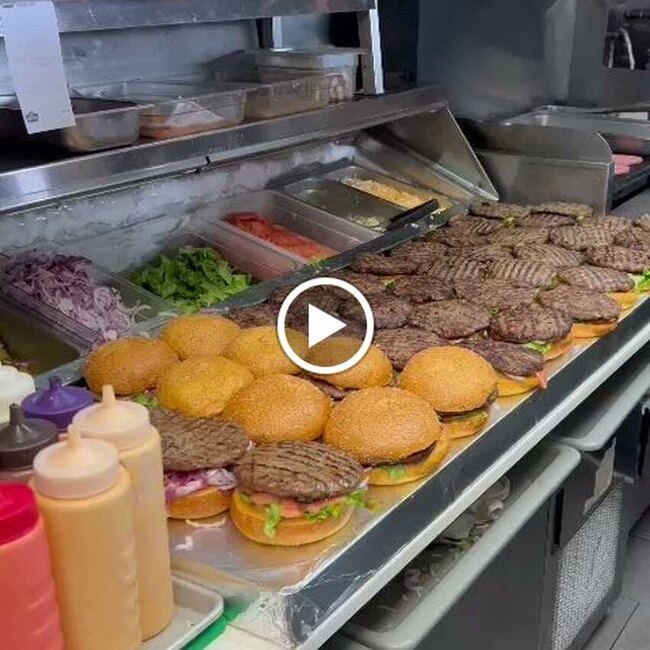 B12 Burger Restaurant