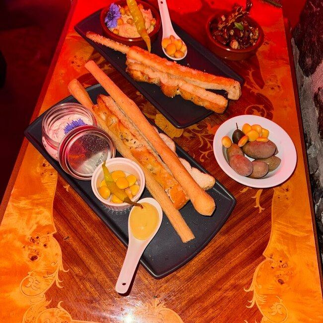 Cappella - Nouveaux restaurants pr&egrave;s de: H3A2A4