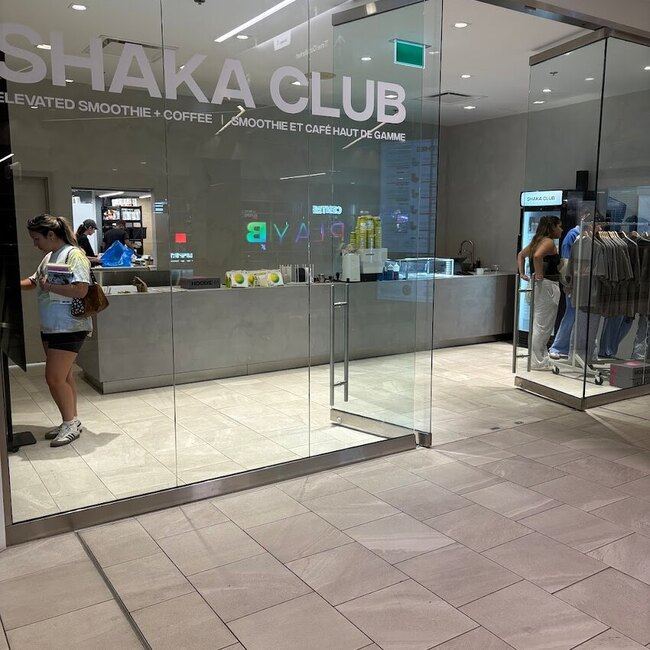 Shaka Club (Caf&eacute; & Smoothie) - Nouveaux restaurants pr&egrave;s de: H3A2A4