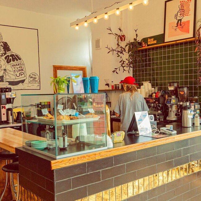 Zab Caf&eacute; - Restaurants Comptoir-Boutique Rosemont-La Petite-Patrie
