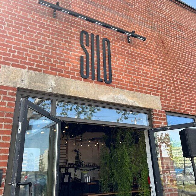 Silo - Brasserie - Restaurants pr&egrave;s de: H3L2N3