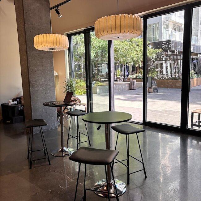 Caf&eacute; 2nd Gen - Nouveaux restaurants pr&egrave;s de: H3A2A4