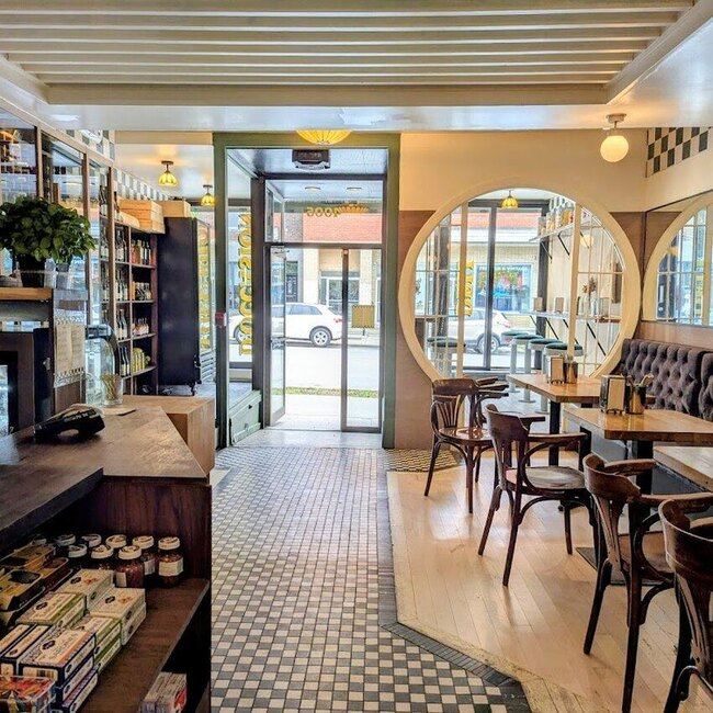 Deli d'Occasion - Nouveaux Restaurants Montr&eacute;al