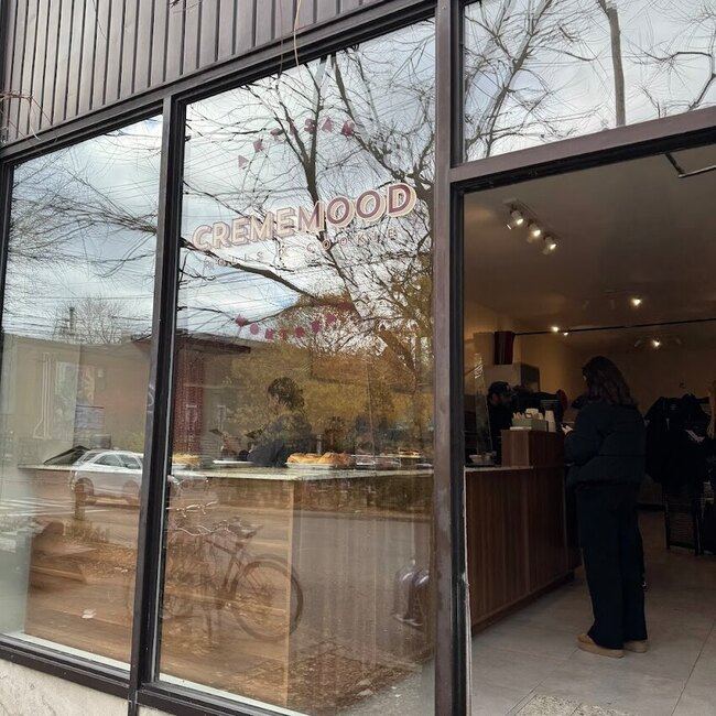 Creme Mood Artisan - New Restaurants Near: H2T2C8