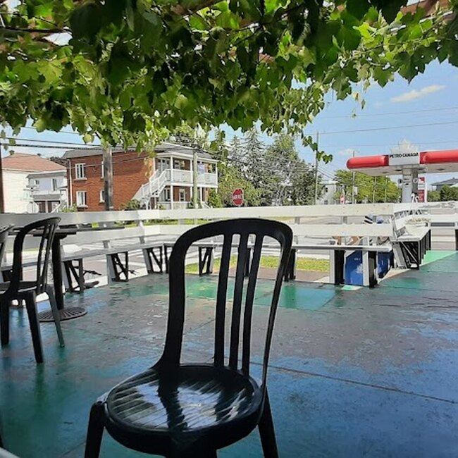 Pizza mamo - Saint-R&eacute;mi Poutine