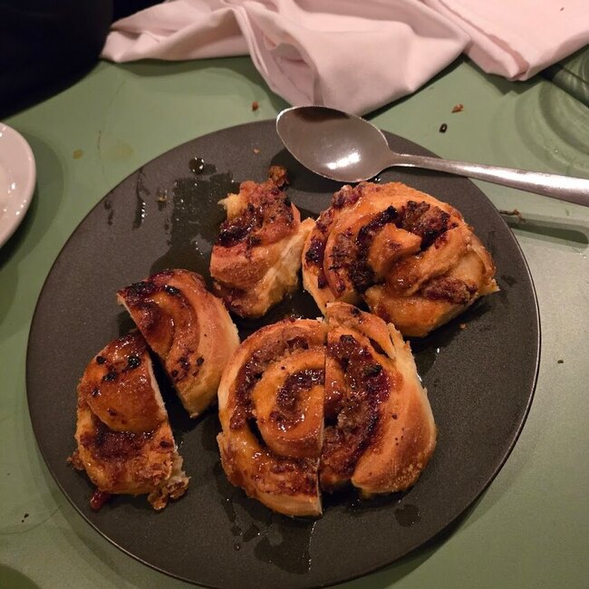 Bon Vivant - Table Fermi&egrave;re Restaurant