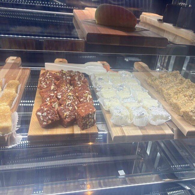 Restaurant Nasha Bistro - New Restaurants Near: H4E3W3