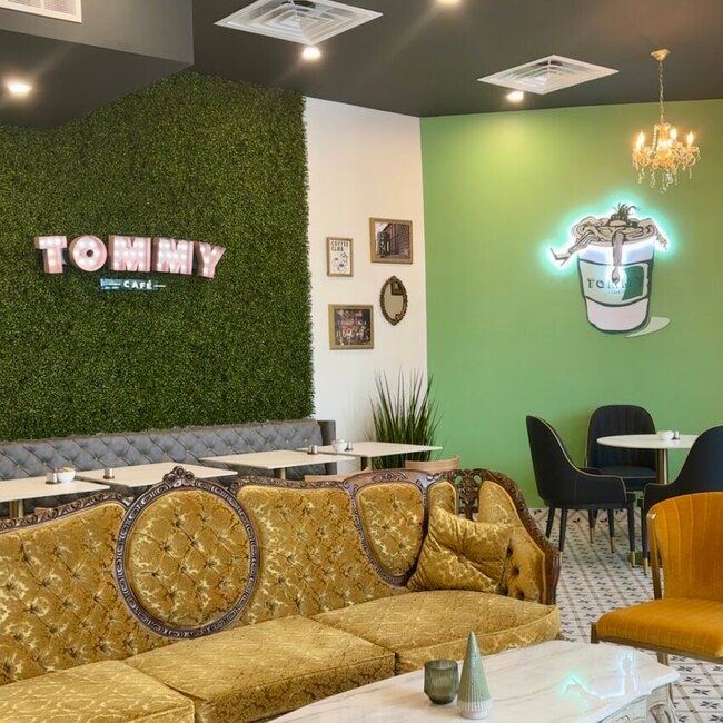 Tommy Café Restaurant