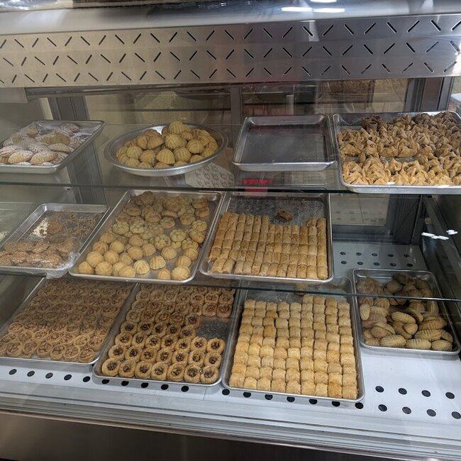 P&acirc;tisserie Halwanji -  Restaurants Near: H9A2B4