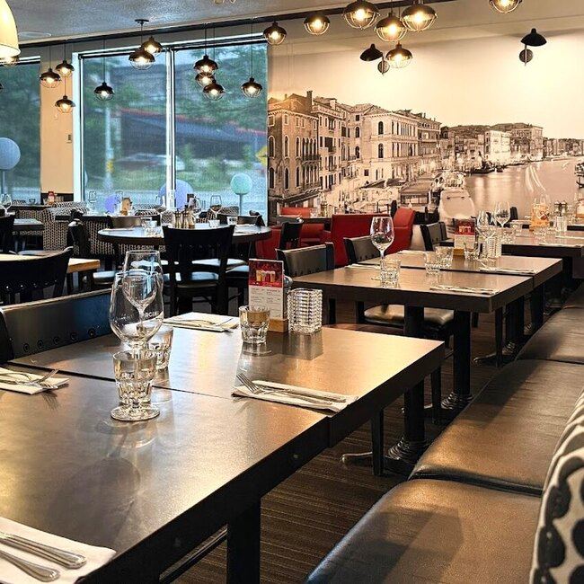 Pacini - Restaurants pr&egrave;s de: J1L1C8