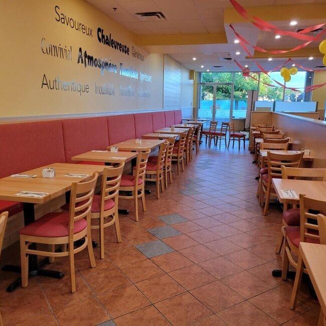 Cora D&eacute;jeuners et d&icirc;ners -  Restaurants Near: H1M2N2