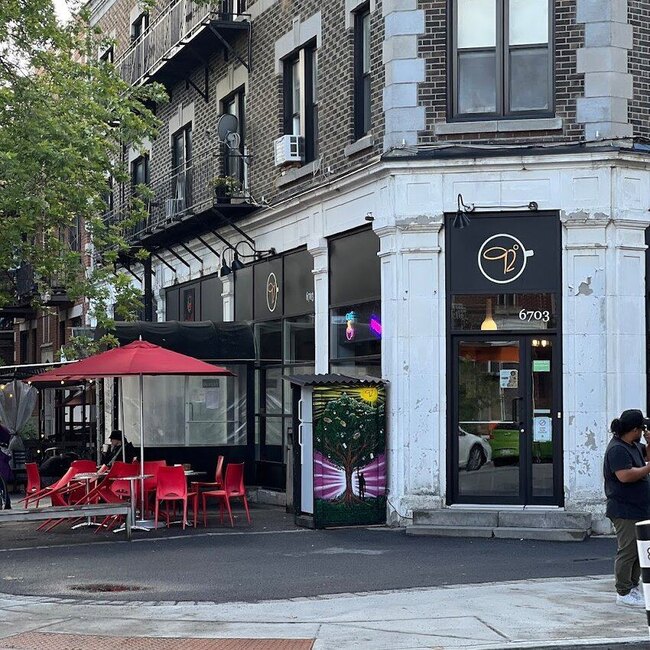 Caf&eacute; 92 Degres - Notre-Dame-de-Gr&acirc;ce (NDG) Good For Groups Restaurants