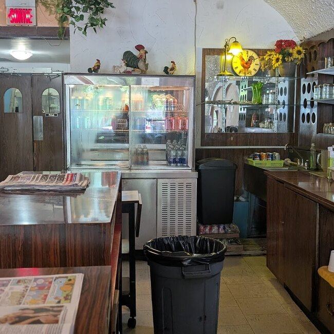 Coq-O-Bec - Montreal-East Restaurants