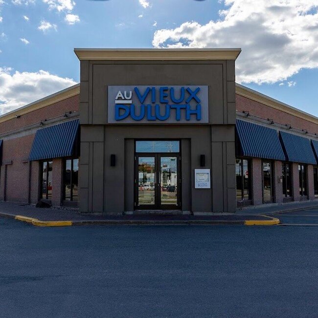 Au Vieux Duluth Restaurant