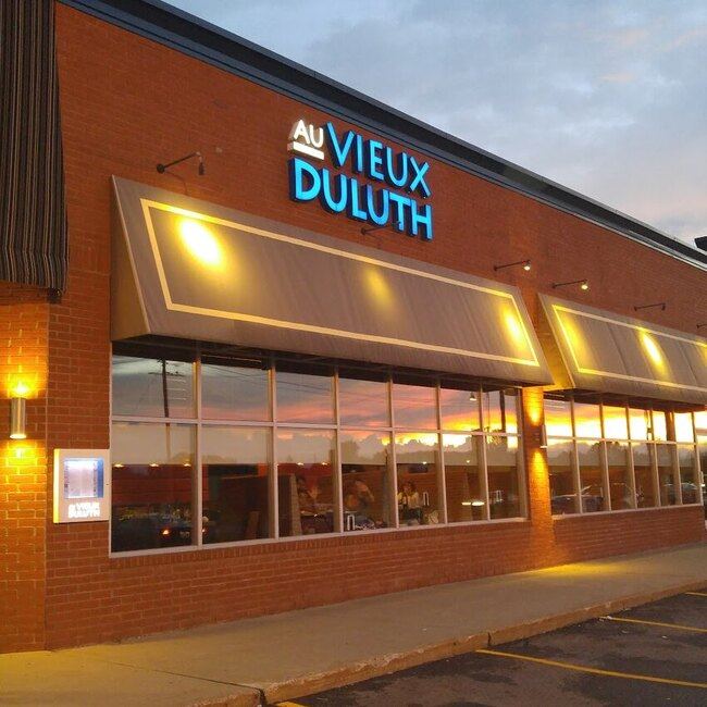 Au Vieux Duluth Restaurant